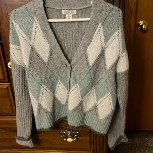 Button up sweater diamond pattern